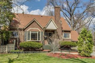 533 County Line Rd, Oak Brook IL  60521-1786 exterior