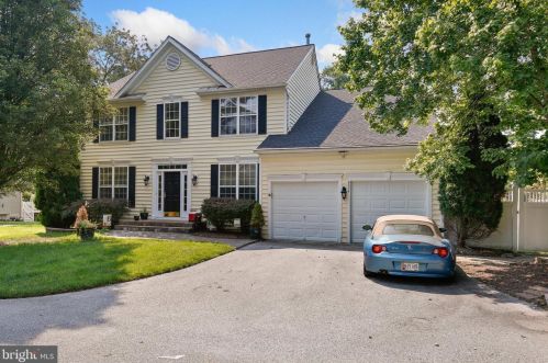 6095 Jerrys Dr, Columbia, MD 21044-3822