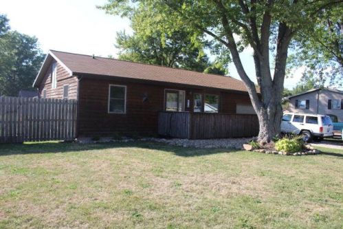 106 Meade St, Catlin, IL 61817-9606