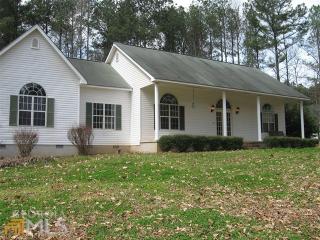 264 Trace Ln, Commerce, GA 30530-4499