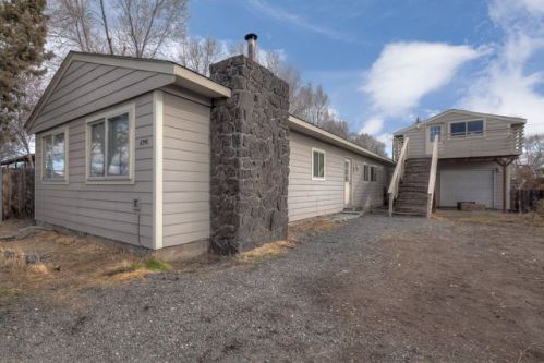 8214 5th St, Terrebonne, OR 97760-9154