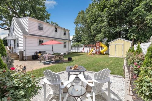 12 Austin Rd, Milford, CT 06460-4916