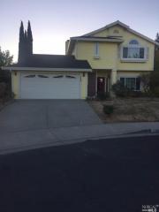 749 Fawn Ct, Vacaville, CA 95687-7348