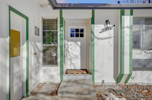 18479 60th Ave, Denver CO  80403-2112 exterior