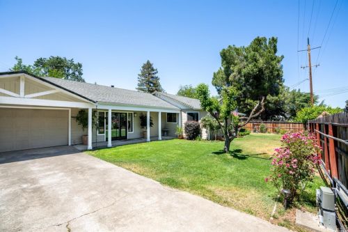 2260 Old River Rd, Ukiah, CA 95482-6103