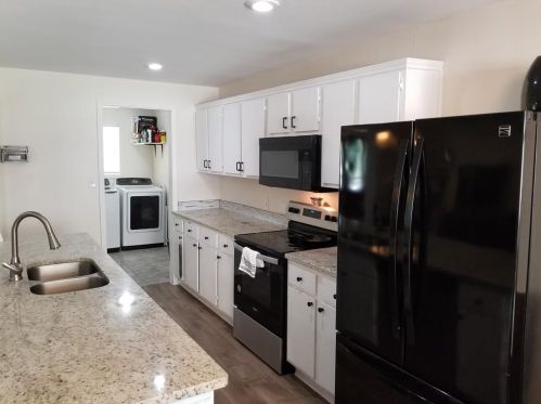 6029 Wormar Ave, Fort Worth TX  76133-2839 exterior