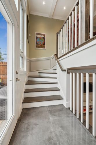 1616 Hamlin Ave, Chicago IL  60647-4608 exterior