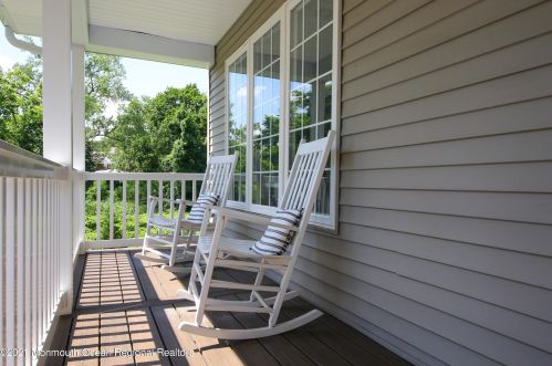 39 Harrison Ave, Tinton Falls NJ  07701 exterior