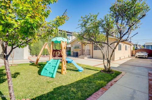 809 Lomita Ave, Glendale CA  91205-1617 exterior