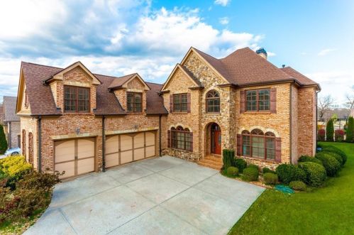 1069 Woodtrace Ln, Auburn, GA 30011-4727