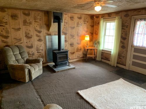 305 200, Mount Pleasant UT 84647-1235 exterior