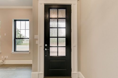 300 Nursery Ln, Fort Worth TX  76114-4337 exterior