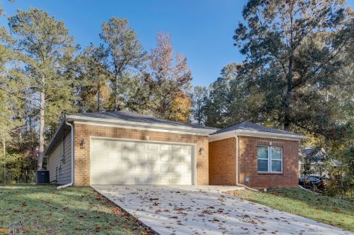 179 Oakland Blvd, Stockbridge, GA 30281-3886