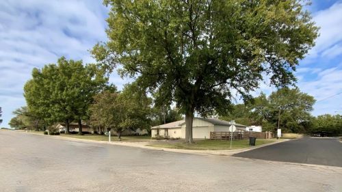 700 Bell St, Sulphur Springs, TX 75482-4296