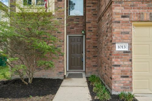 1013 Arbor Way, Conroe TX  77303-1786 exterior
