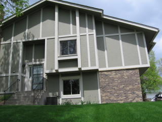 6702 Buckingham Bay, Saint Paul MN  55125-2404 exterior
