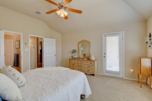 4733 Homelands Way, Fort Worth TX  76135-1666 exterior