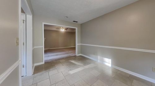 552 Oak Hill Rd, Porterdale, GA 30016-4229