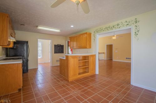 60 Monte Ln, Jefferson GA  30549-6904 exterior