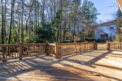 1879 Audubon Dr, Atlanta GA  30329-2706 exterior