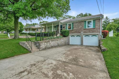 4362 Airymont Ct, Cincinnati, OH 45211-2724