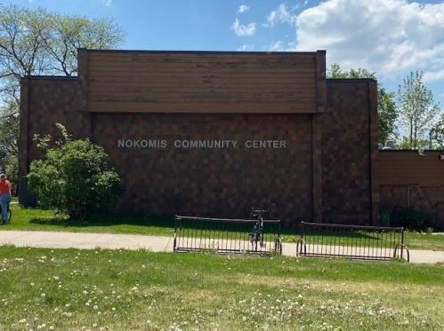 4815 28th Ave, Minneapolis MN  55417-1366 exterior