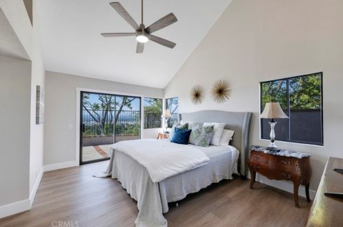 5000 Greensboro Ln, Anaheim CA  92807-4611 exterior