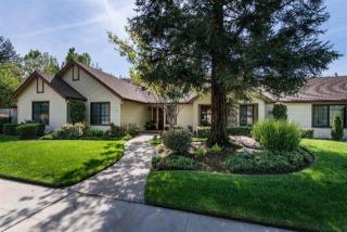 697 Teal Cir, Fresno, CA 93730-1250