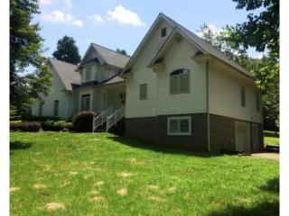 270 Sam Doak St, Greeneville, TN 37745-4493