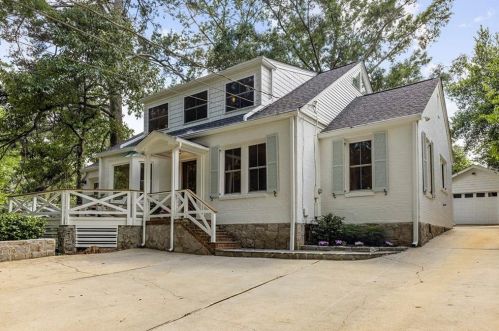2840 Alpine Rd, Atlanta, GA 30305-3404