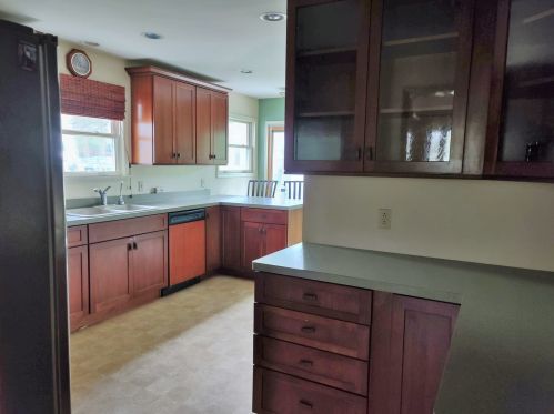 12302 Sunset Dr, Sycamore IL  60178-8121 exterior