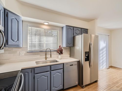 7130 Appleton Cir, Englewood CO  80112-1164 exterior