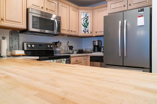 62 Manchester Ct, Tinton Falls NJ  07701-5496 exterior