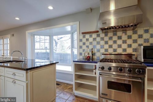 10422 Gatewood Ter, Silver Spring MD 20903-1508 exterior