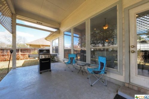 115 Parkridge Cir, Seguin TX 78155-7157 exterior