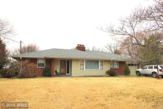 6714 Greenleaf St, Springfield, VA 22150-1112