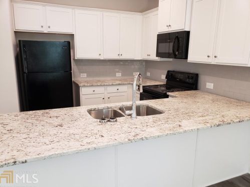 2745 Daybreak Ct, Suwanee, GA 30024-4677
