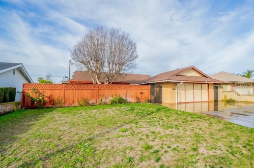 12396 Holly Ave, Chino, CA 91710-2630