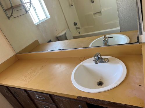 301 Soledad St, Santa Barbara CA  93103-2642 exterior
