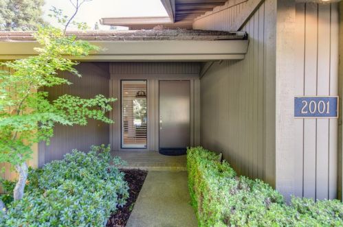 2001 French Camp Cir, Rancho Cordova, CA 95670-7772