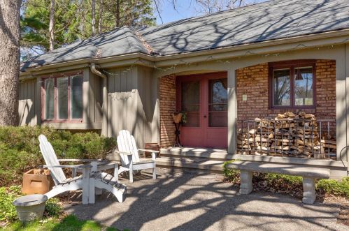 5908 Interlachen Blvd, Minneapolis, MN 55436-1330