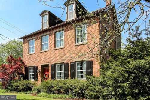 1853 Spg Rd, Carlisle PA  17013-1152 exterior