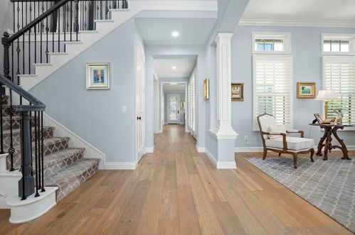 6676 Lemon Leaf Dr, Carlsbad, CA 92011-3432