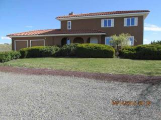 421 Falcon Ridge Rd, Zillah, WA 98953-9148