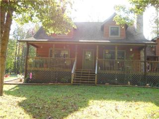 403 Crystal Forest Dr, Semora, NC 27343-9096