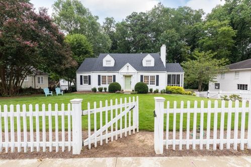2111 Howell Mill Rd, Atlanta, GA 30318-1626
