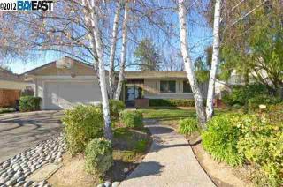 645 Catalina Dr, Livermore, CA 94550-5824