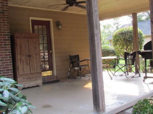 40 Murphey St, Barnwell, SC 29812-2300
