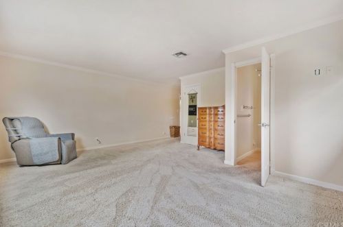 2440 Glenoaks Ave, Anaheim CA 92801-3225 exterior