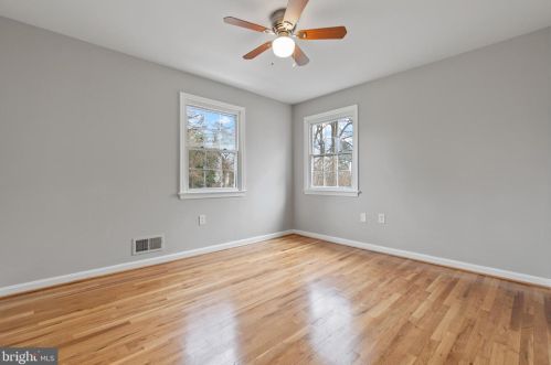 1609 Billman Ln, Silver Spring MD 20902-1421 exterior